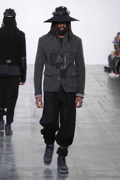 Look 46
